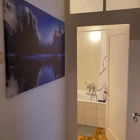 Apartamento Lovely In Old Town Cracóvia